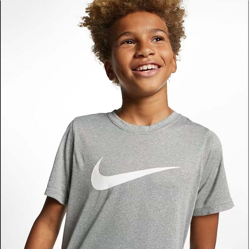Nike Boy's Dri Fit Swoosh T Shirt - Picture 4 of 6